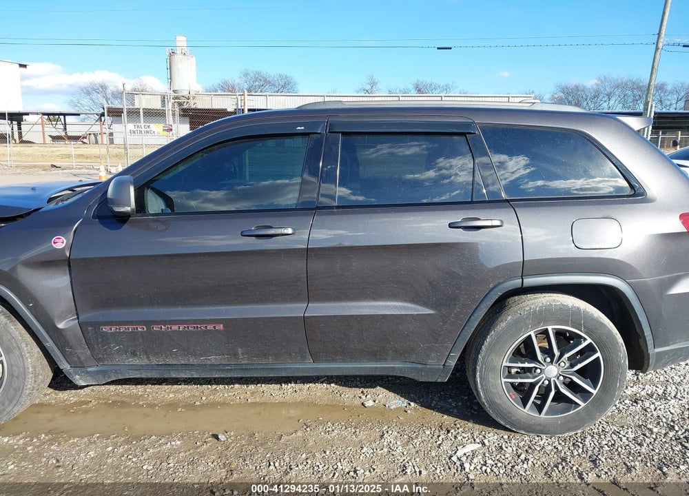 2017 JEEP GRAND CHEROKEE TRAILHAWK 4X4 VIN: 1C4RJFLG1HC954136