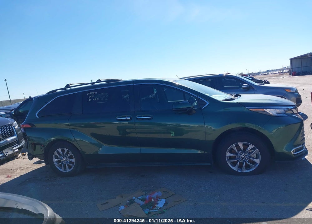 2022 TOYOTA SIENNA VIN: 5TDYRKEC7NS085821