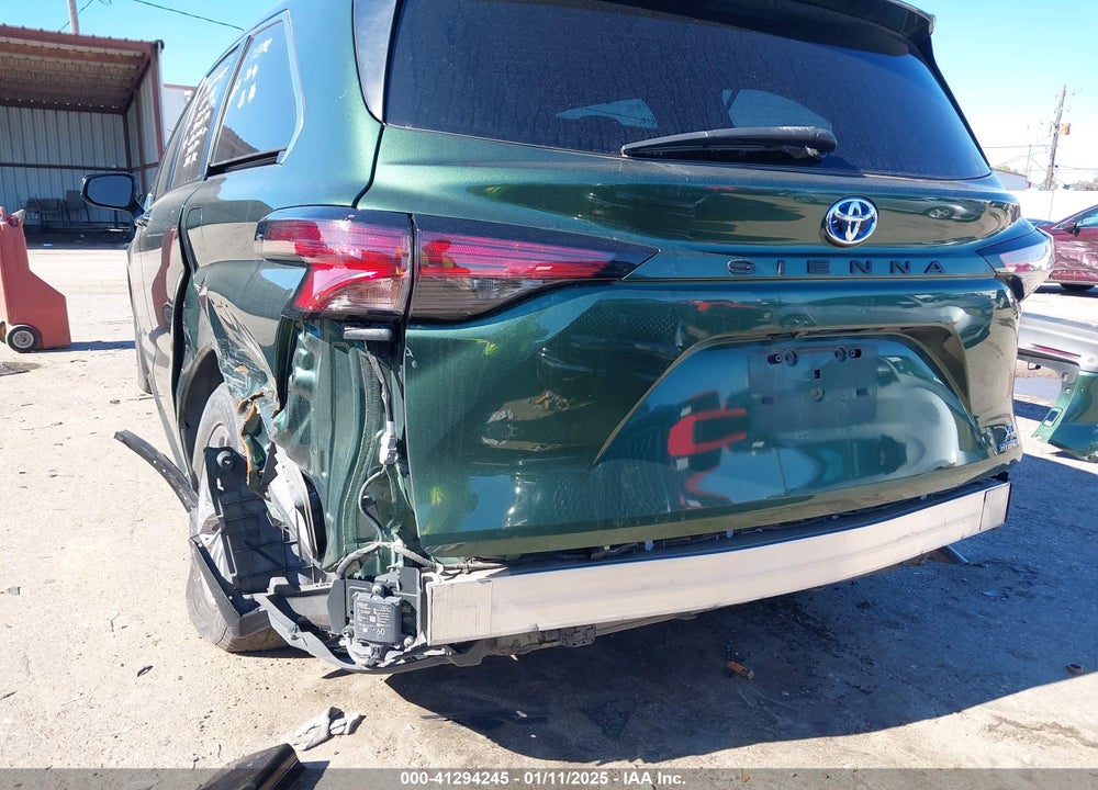 2022 TOYOTA SIENNA VIN: 5TDYRKEC7NS085821
