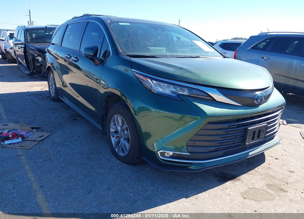 2022 TOYOTA SIENNA VIN: 5TDYRKEC7NS085821