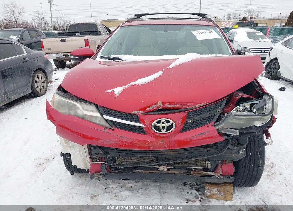 2015 TOYOTA RAV4 XLE VIN: 2T3RFREV9FW238559