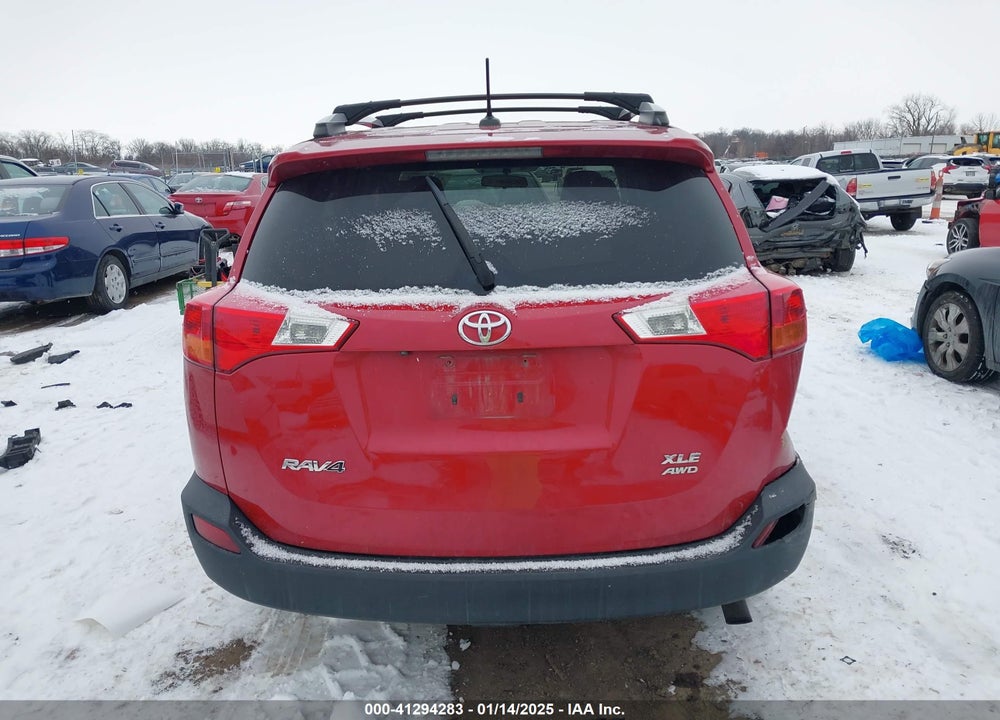 2015 TOYOTA RAV4 XLE VIN: 2T3RFREV9FW238559