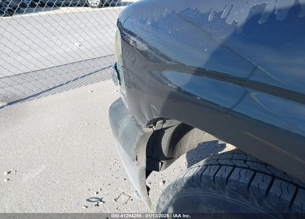 2004 CHEVROLET SUBURBAN 1500 LS VIN: 3GNEC16Z64G205467