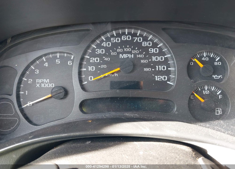 2004 CHEVROLET SUBURBAN 1500 LS VIN: 3GNEC16Z64G205467