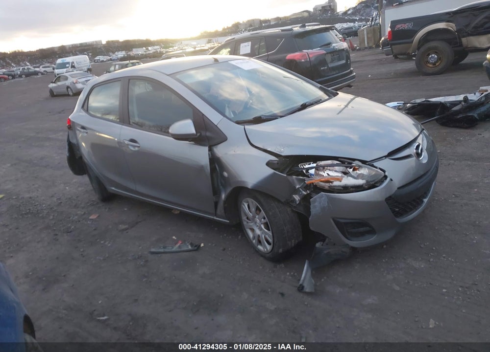 2014 MAZDA MAZDA2 VIN: JM1DE1KZ1E0173747