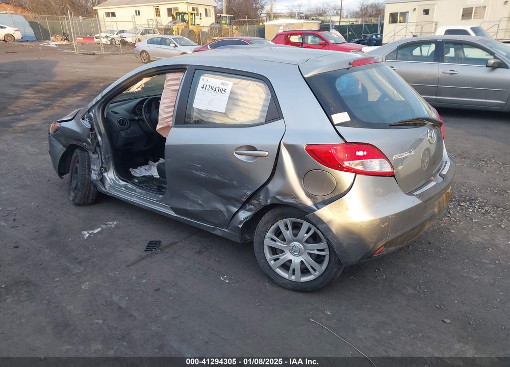 2014 MAZDA MAZDA2 VIN: JM1DE1KZ1E0173747