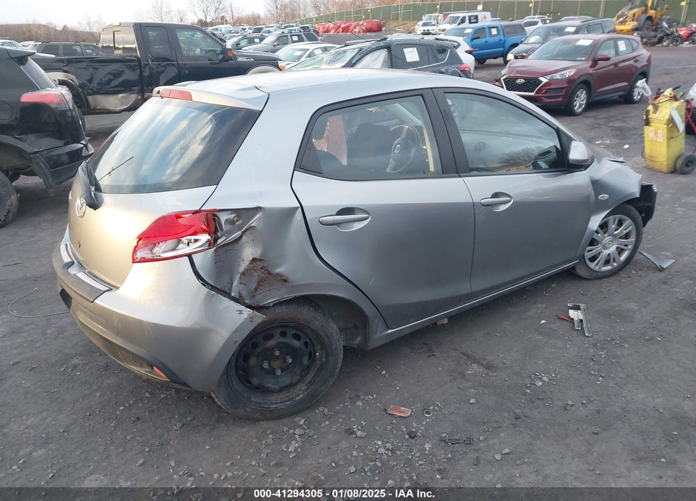2014 MAZDA MAZDA2 VIN: JM1DE1KZ1E0173747