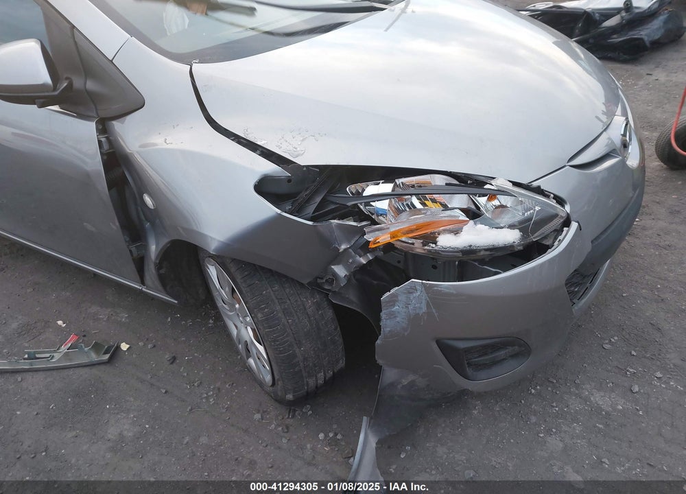 2014 MAZDA MAZDA2 VIN: JM1DE1KZ1E0173747