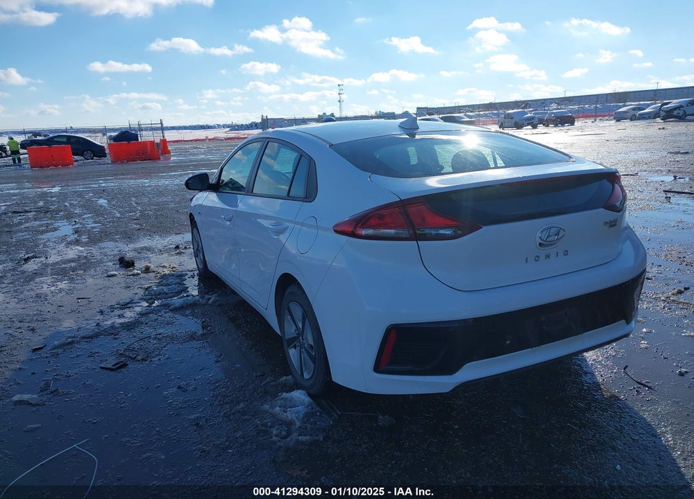 2019 HYUNDAI IONIQ HYBRID VIN: KMHC65LC8KU164635