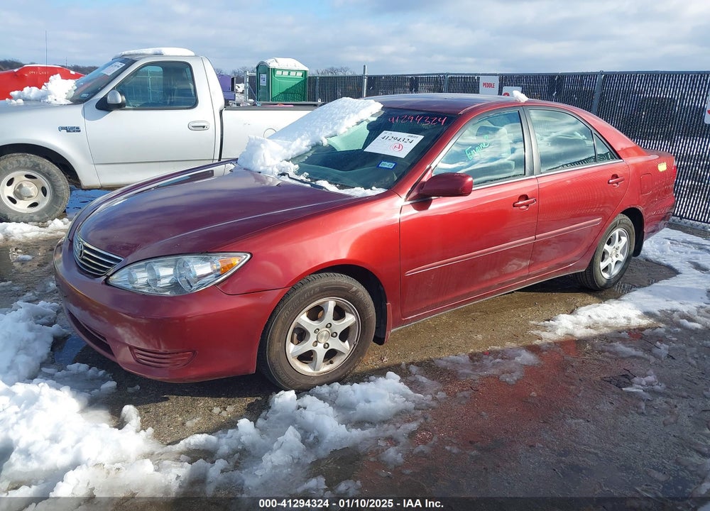 2005 TOYOTA CAMRY LE VIN: 4T1BE32K05U037541
