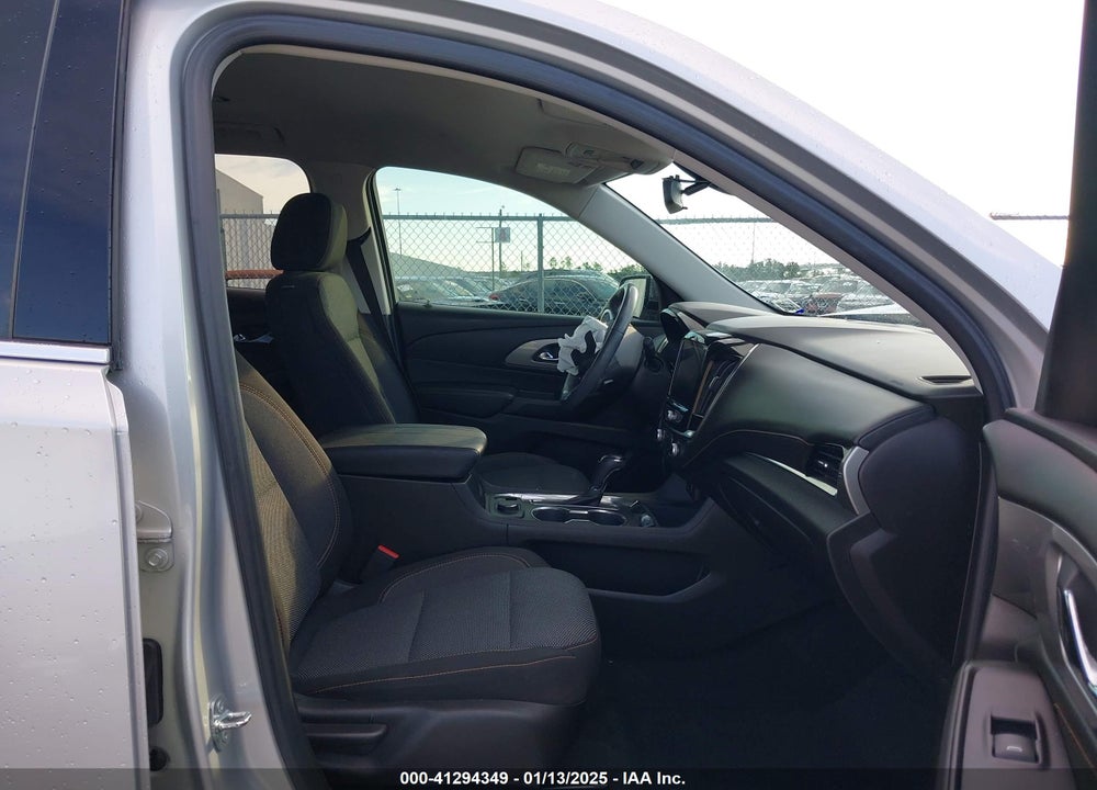 2018 CHEVROLET TRAVERSE 1LT VIN: 1GNERGKW5JJ206410