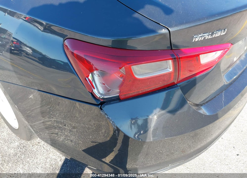 2018 CHEVROLET MALIBU 1FL VIN: 1G1ZC5ST2JF203403