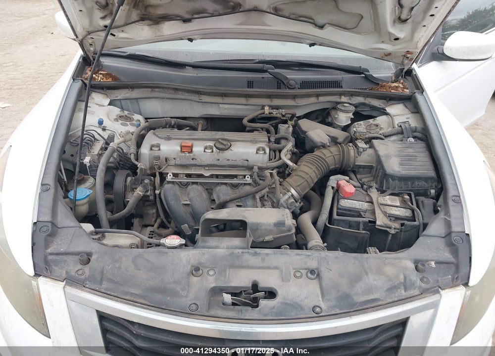 2010 HONDA ACCORD 2.4 LX-P VIN: 1HGCP2F40AA181743