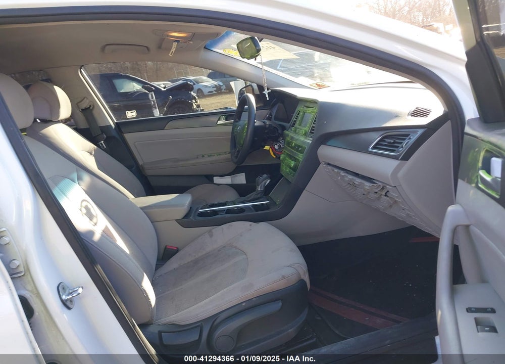 2015 HYUNDAI SONATA VIN: 5NPE34AF9FH089618