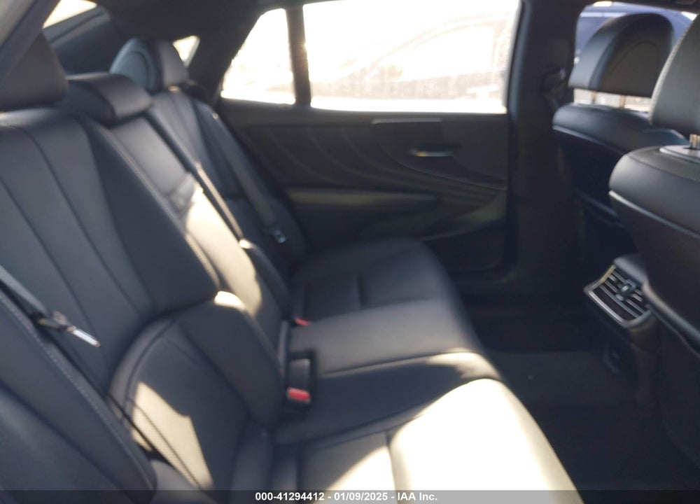 2018 LEXUS LS VIN: JTHCY1FF6J5000689