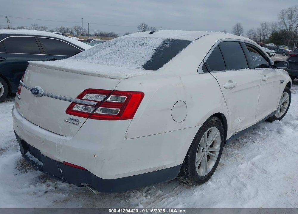 2015 FORD TAURUS SE VIN: 1FAHP2E82FG172691
