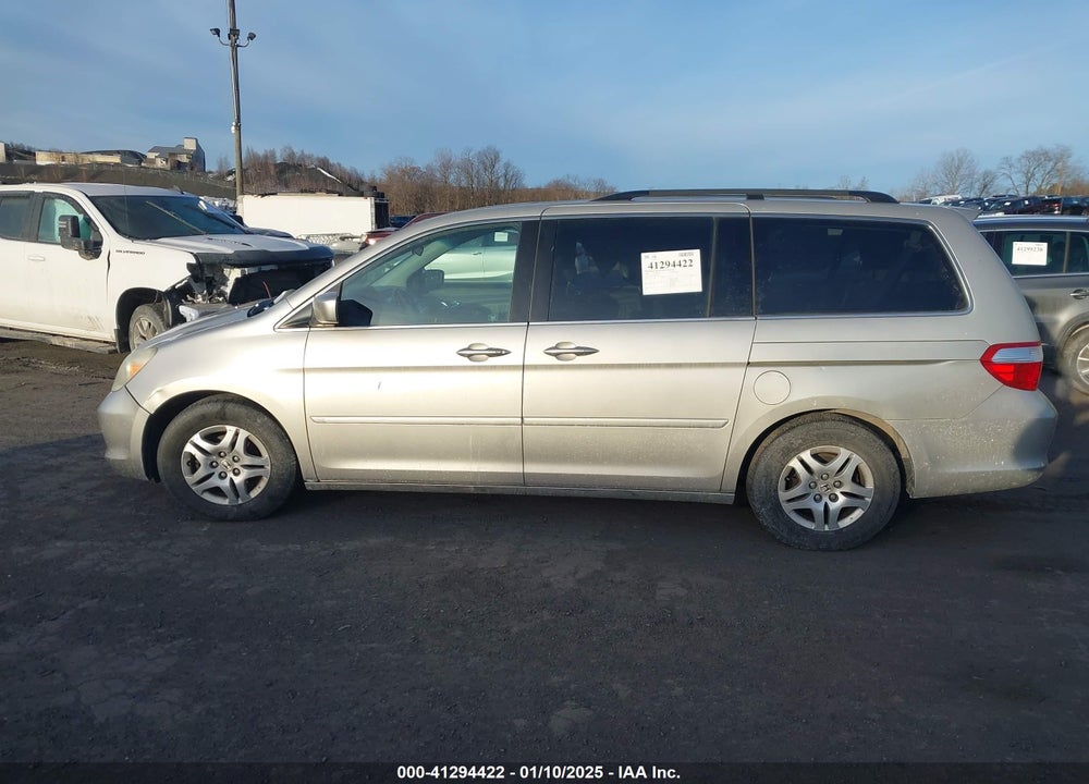 2006 HONDA ODYSSEY EX-L VIN: 5FNRL38606B013768