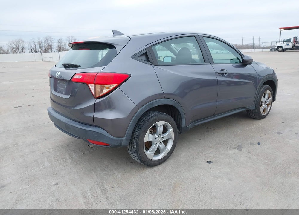 2016 HONDA HR-V LX VIN: 3CZRU5H3XGM700813