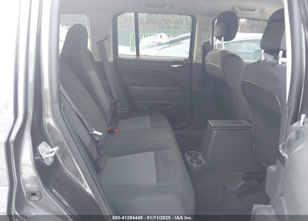 2016 JEEP PATRIOT LATITUDE VIN: 1C4NJRFB5GD558364