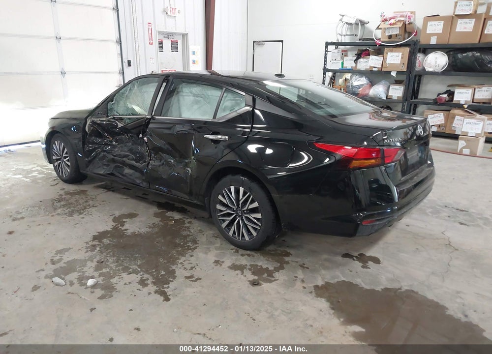 2024 NISSAN ALTIMA VIN: 1N4BL4DV6RN305196