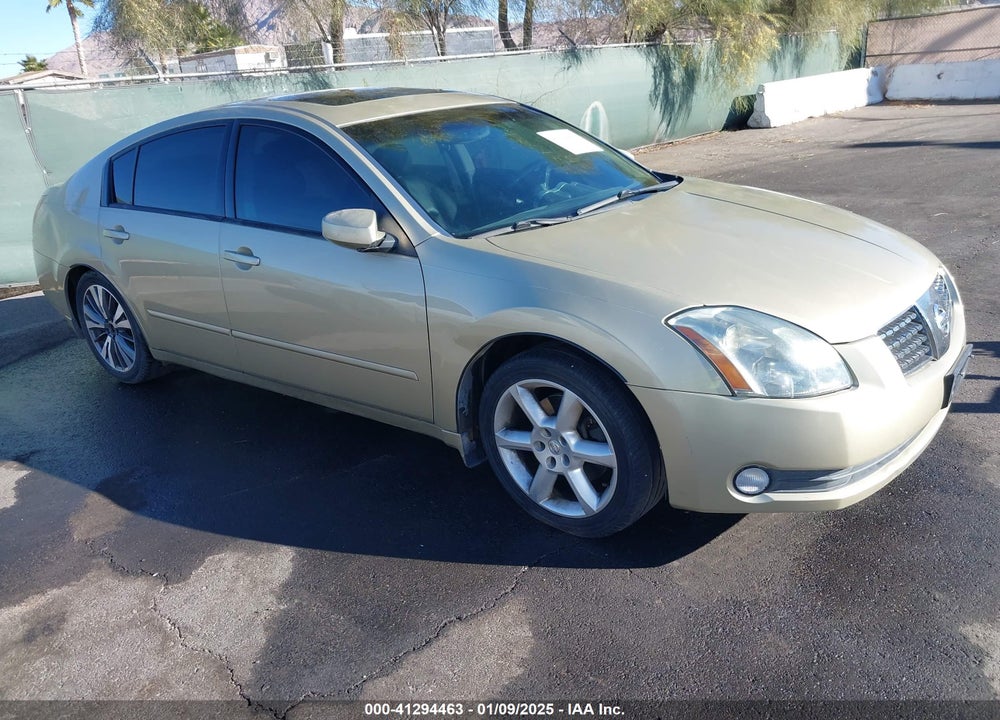 2004 NISSAN MAXIMA 3.5 SE VIN: 1N4BA41E64C877822