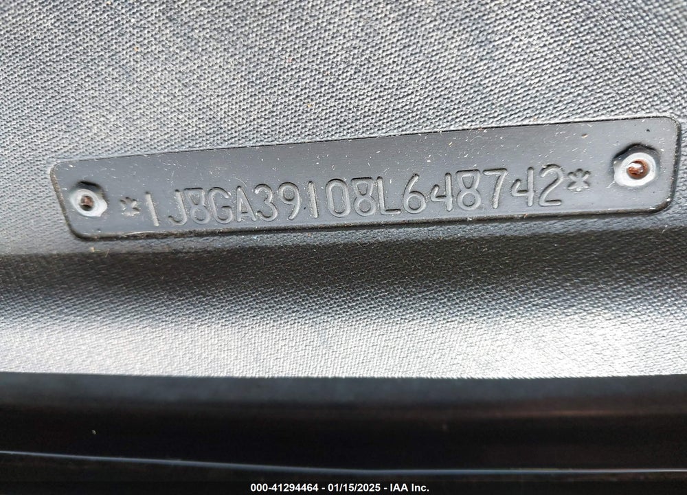 2008 JEEP WRANGLER UNLIMITED X VIN: 1J8GA39108L648742