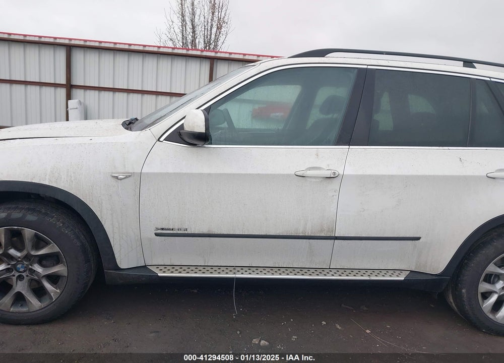 2013 BMW X5 XDRIVE35I/XDRIVE35I PREMIUM/XDRIVE35I SPORT ACTIVITY VIN: 5UXZV4C53D0E12539