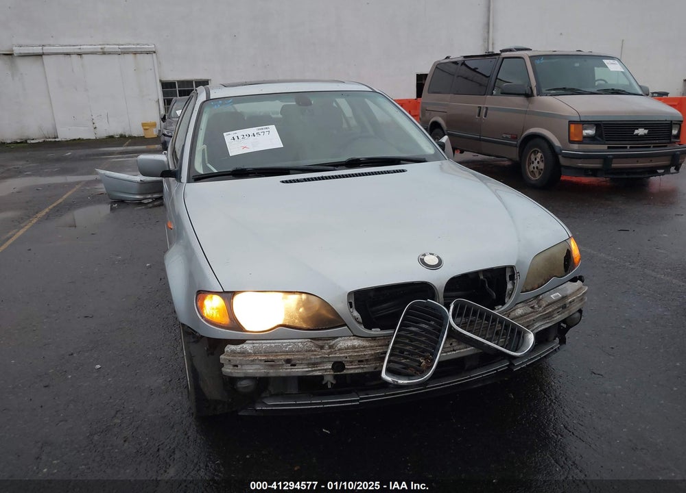 2004 BMW 325XI VIN: WBAEU33444PF62443