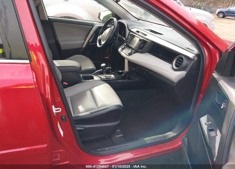 2017 TOYOTA RAV4 LIMITED VIN: JTMDFREV4HJ124061