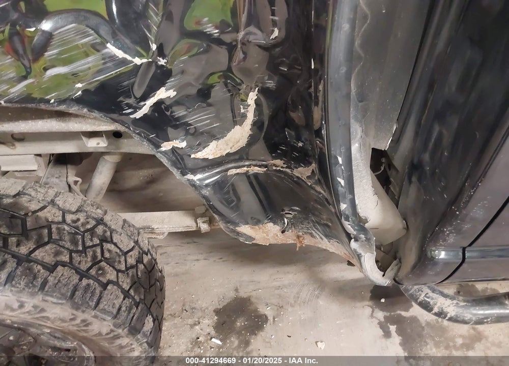 2008 DODGE RAM 1500 VIN: 1D7HU18238J220585