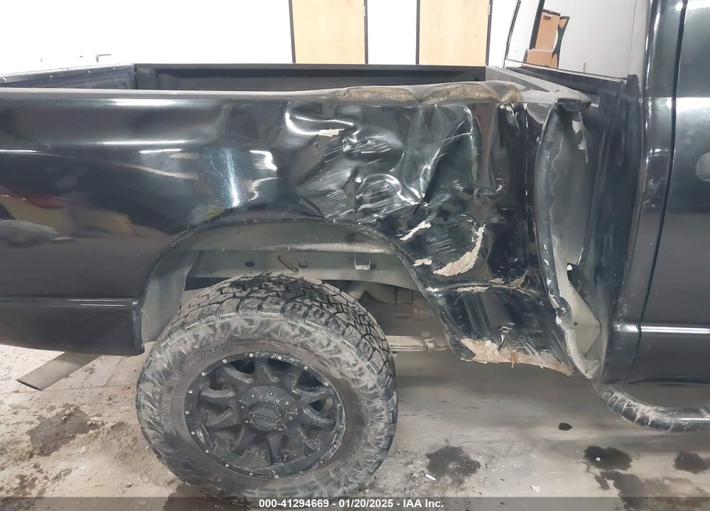 2008 DODGE RAM 1500 VIN: 1D7HU18238J220585