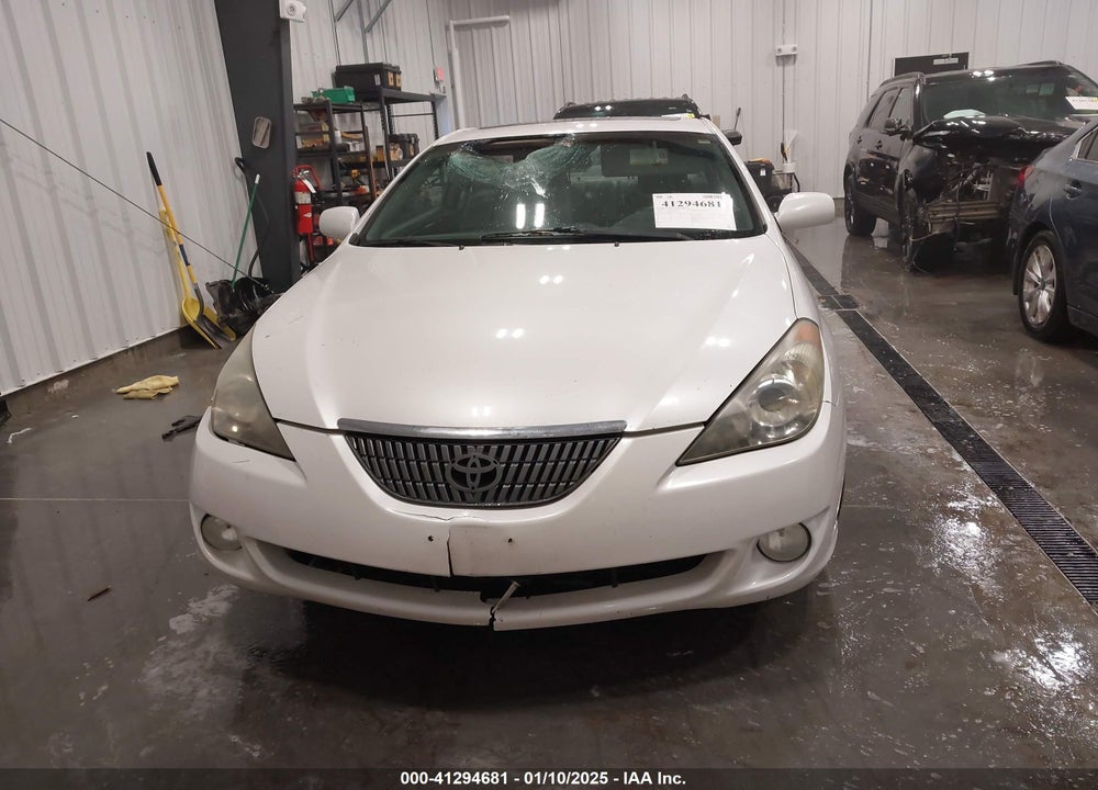 2005 TOYOTA CAMRY SOLARA SLE VIN: 4T1CE30P55U975358