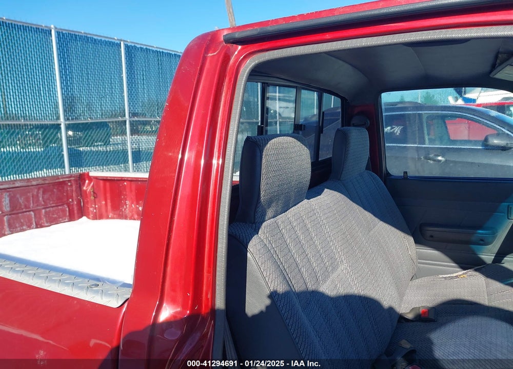 1993 TOYOTA PICKUP 1/2 TON SHORT WHLBSE DX VIN: 4TARN01P9PZ059876
