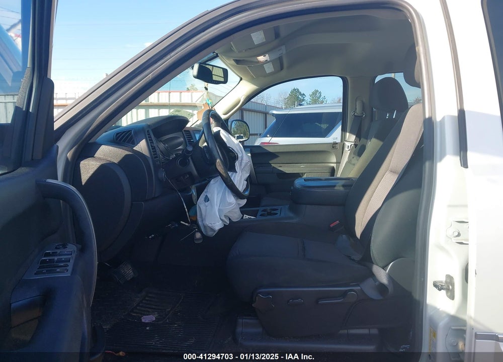 2013 CHEVROLET SILVERADO VIN: 3GCPKSE79DG170286