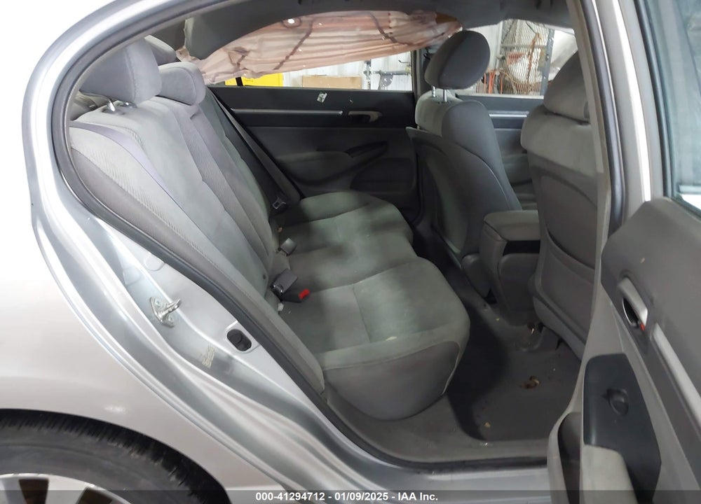 2011 HONDA CIVIC VIN: 19XFA1F86BE003652
