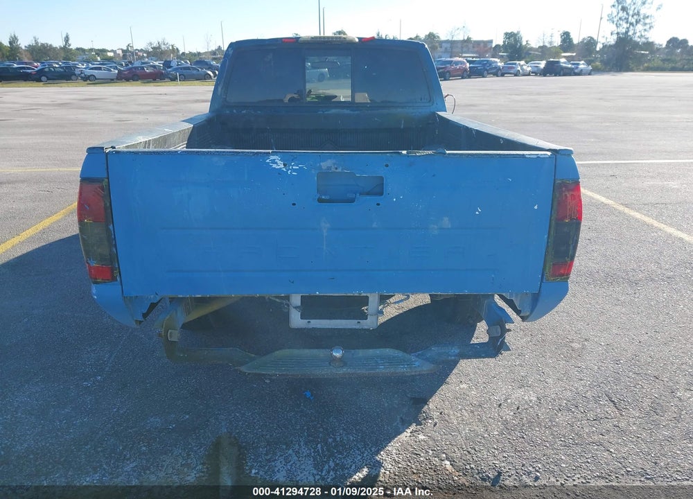 2002 NISSAN FRONTIER XE VIN: 1N6DD26S22C316010