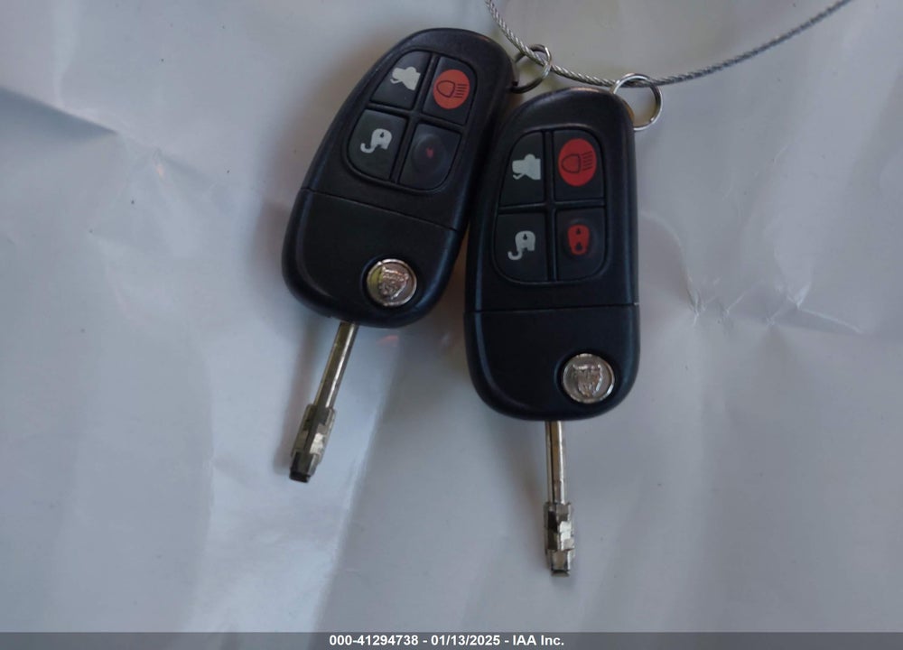 2005 JAGUAR S-TYPE 4.2L V8 VIN: SAJWA01U75HN47804