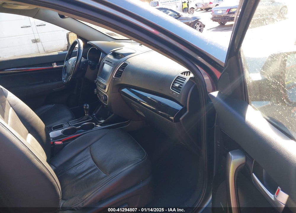 2014 KIA SORENTO EX V6 VIN: 5XYKU4A74EG523099
