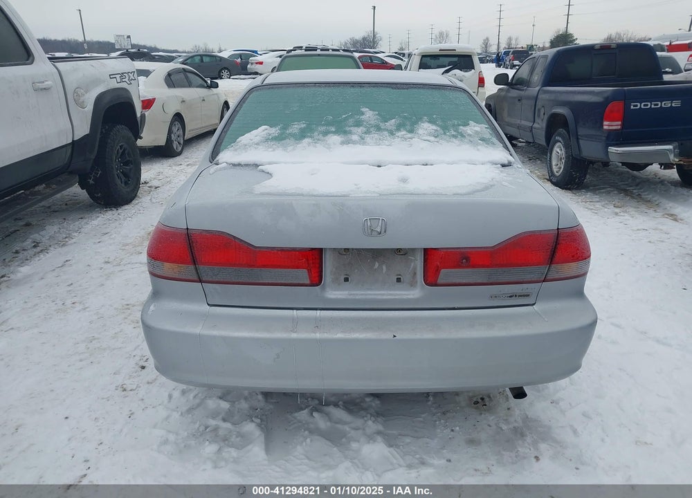 2002 HONDA ACCORD 2.3 SE VIN: 1HGCG56752A102483
