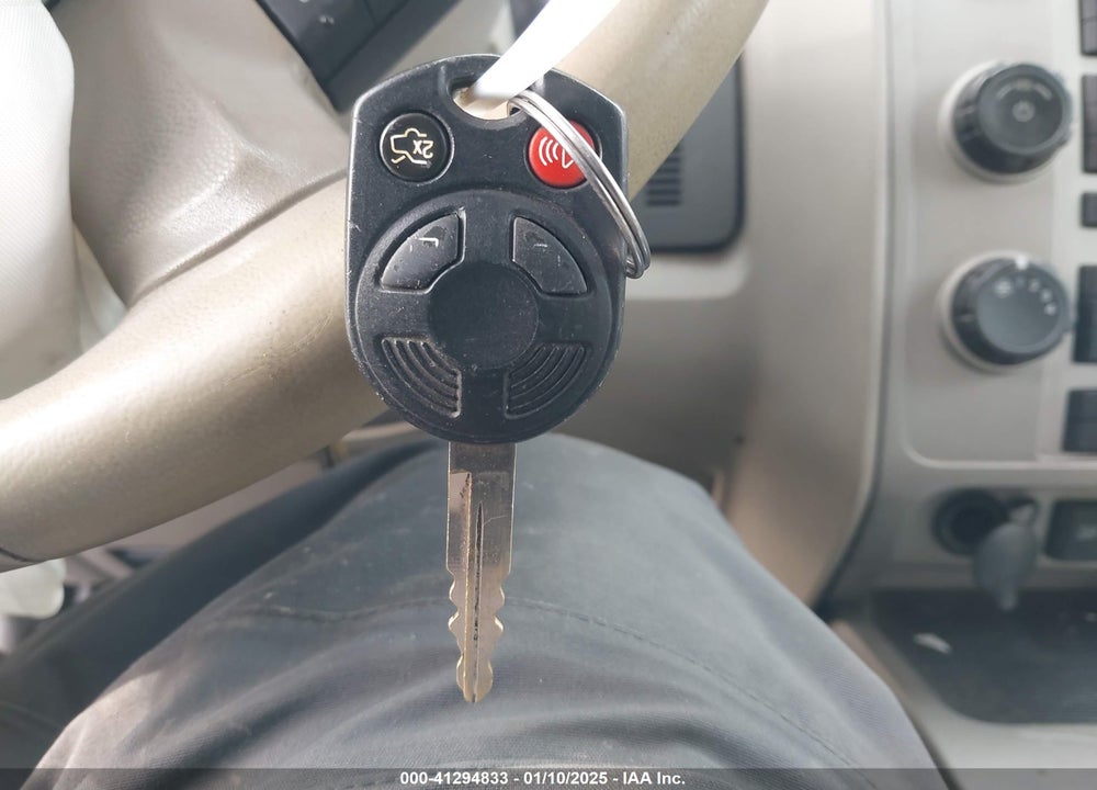 2011 FORD ESCAPE XLT VIN: 1FMCU0DG7BKC27553