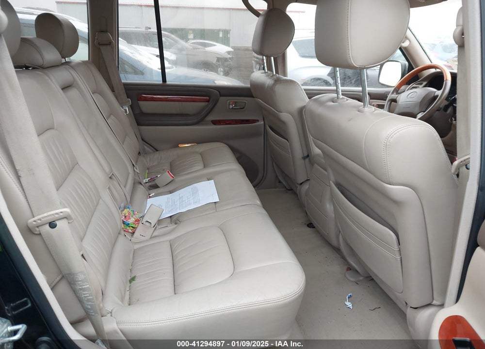 2000 LEXUS LX 470 VIN: JT6HT00W0Y0111570