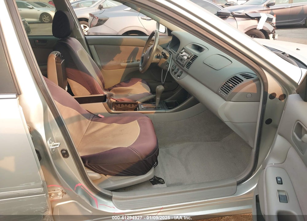 2002 TOYOTA CAMRY LE VIN: JTDBE32KX20055438
