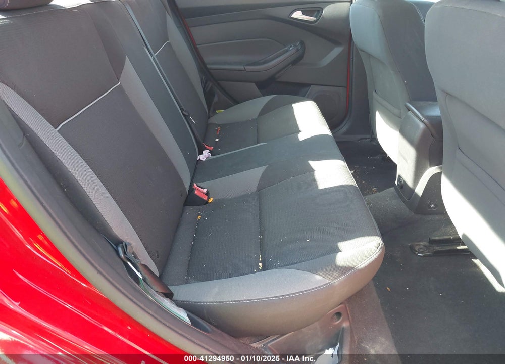 2013 FORD FOCUS VIN: 1FADP3F20DL225276