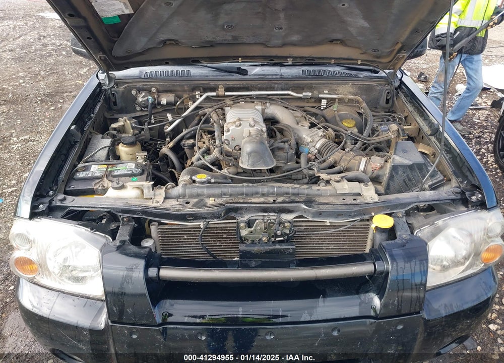 2004 NISSAN FRONTIER SC-V6 VIN: 1N6MD27Y84C457511