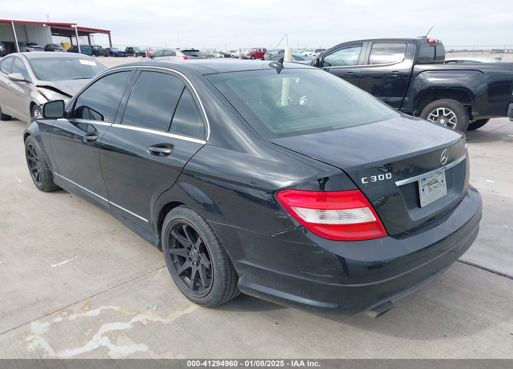 2008 MERCEDES-BENZ C 300 VIN: WDDGF81X78F177019