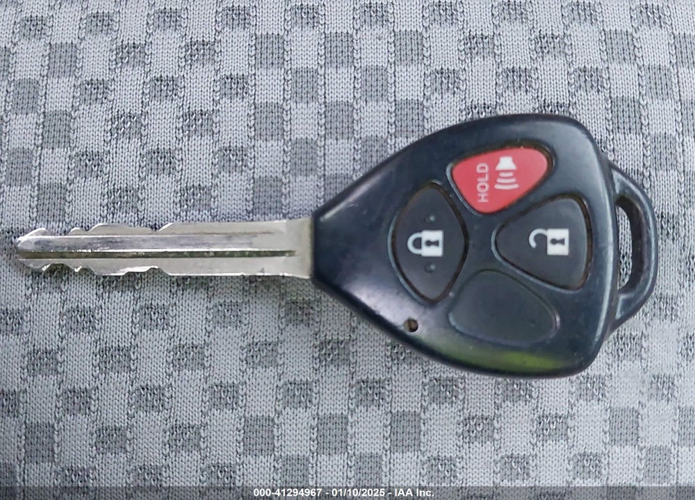 2006 TOYOTA RAV4 VIN: JTMZD33V566009769