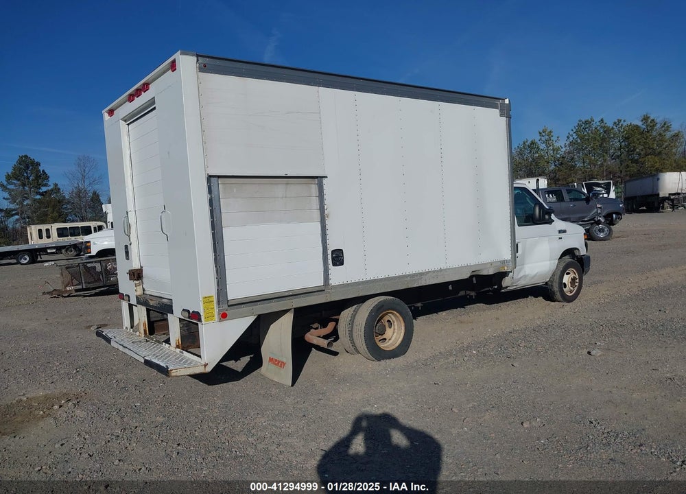 2014 FORD ECONOLINE E450 SUPER DUTY CUTWY VAN VIN: 1FDWE4FLXEDA51344
