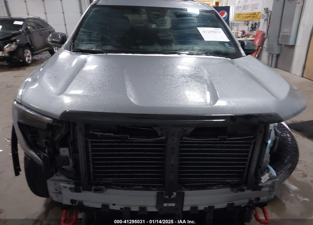 2024 GMC ACADIA AWD AT4 VIN: 1GKENPKS7RJ239717