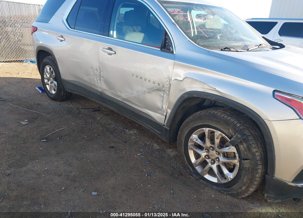 2019 CHEVROLET TRAVERSE 1LT VIN: 1GNERGKW8KJ209903