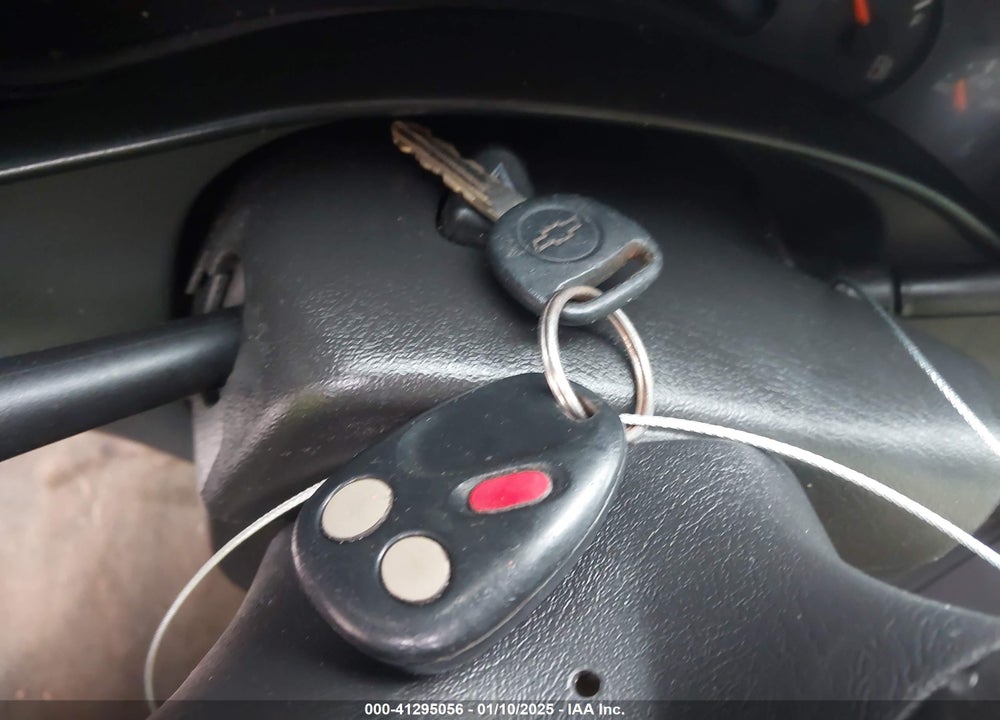 2007 CHEVROLET SILVERADO VIN: 1GCEK19B07Z184324